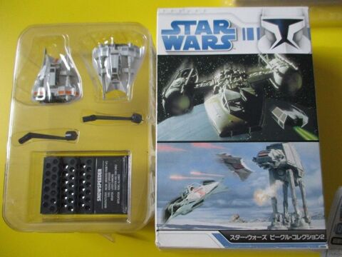 snowspeeder star wars 2 vaisseauX figurines disney
26 Lognes (77)