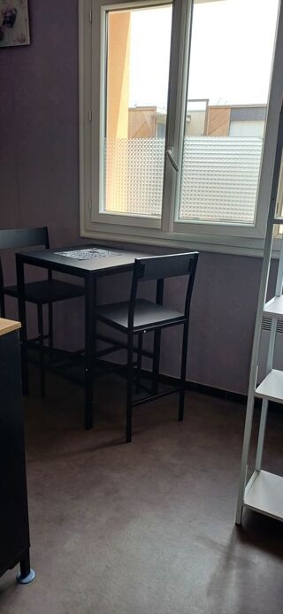  Appartement à louer 1 pièce 33 m²