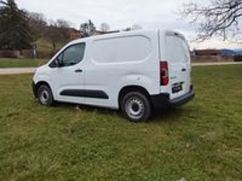 Berlingo BERLINGO VAN M 1000 BLUEHDI 100 S&S BVM5 CLUB 2021 occasion 38080 Saint-Marcel-Bel-Accueil
