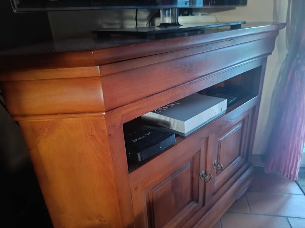 meuble de t&eacute;l&eacute;vision Meubles