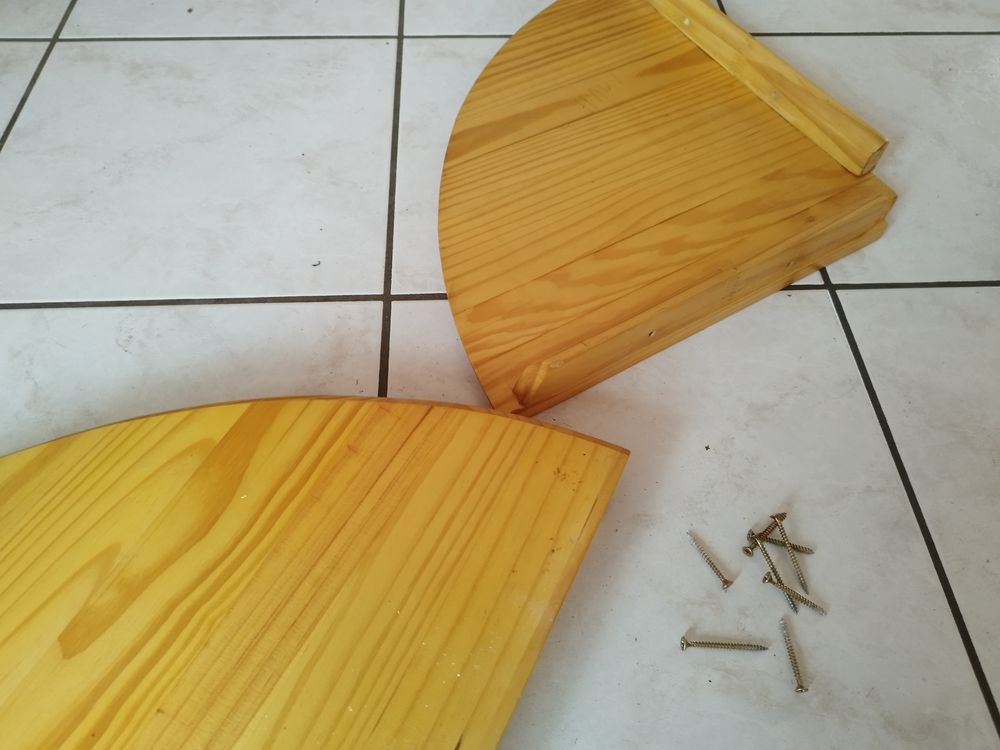 Lot de 2 &eacute;tag&egrave;res d'angle Meubles