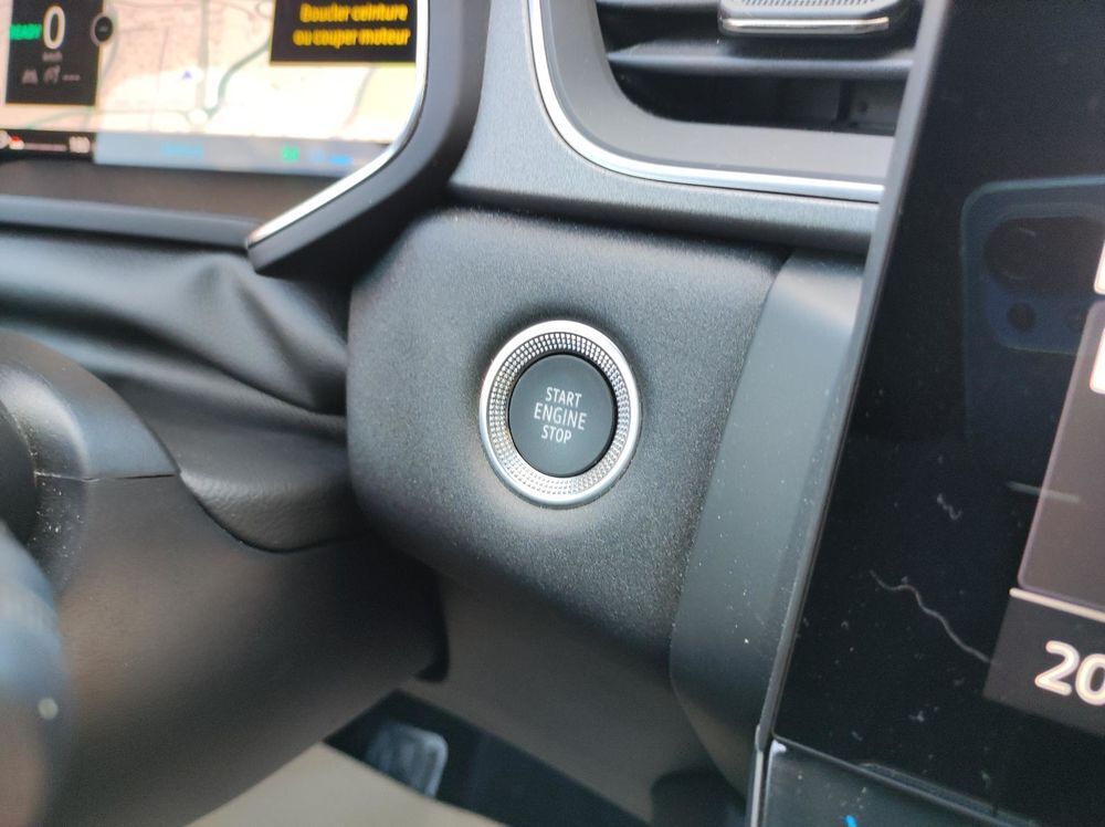Captur E-Tech full hybrid 145 ch Techno 2025 occasion 95100 Argenteuil