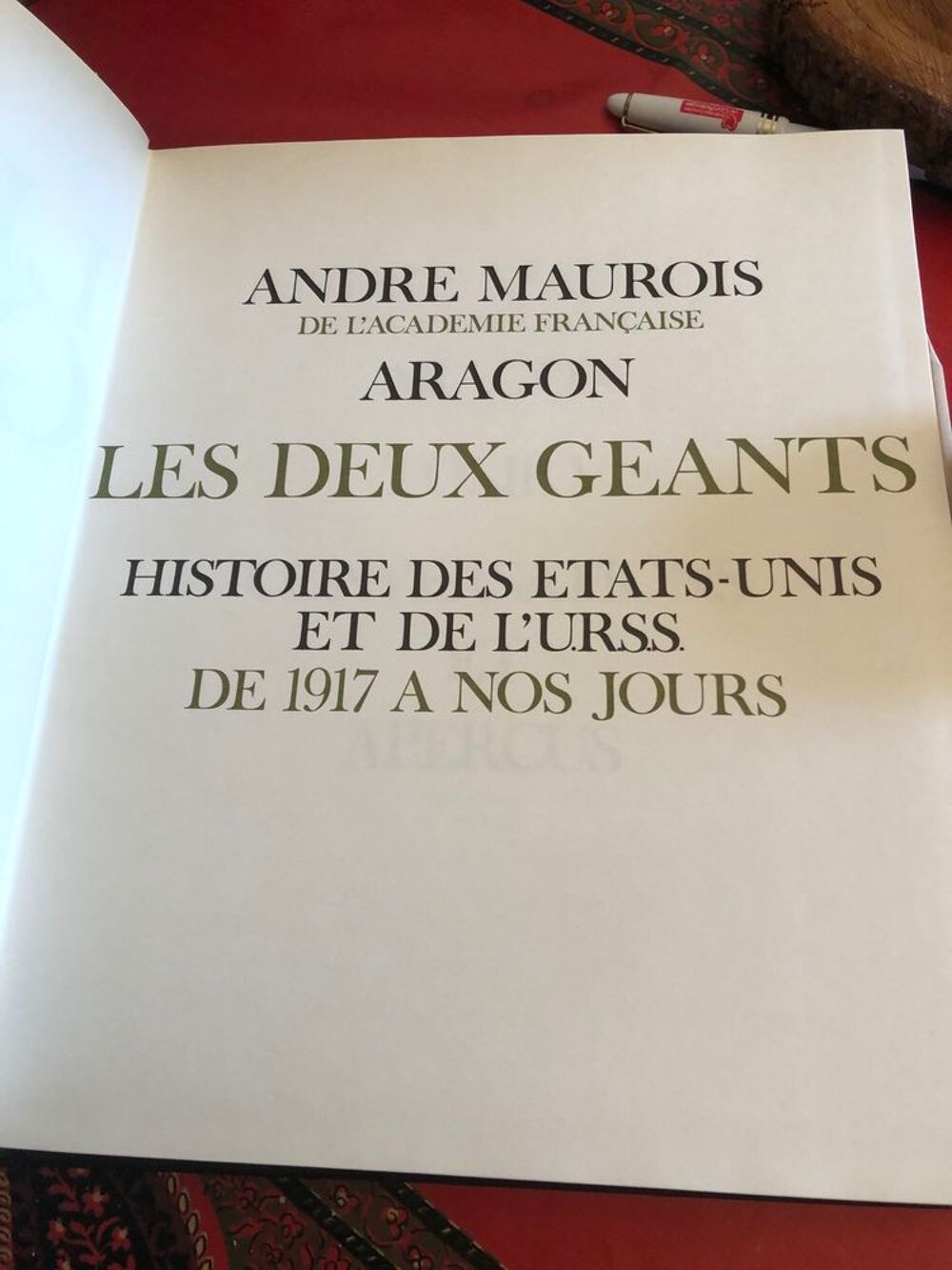 Les deux g&eacute;ants. &Eacute;tats Unis et URSS de 1917 &agrave; nos jours. Livres et BD