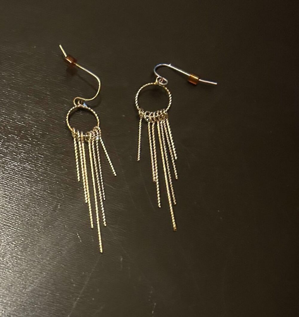 paires de Boucles d'oreilles fantaisie Bijoux et montres