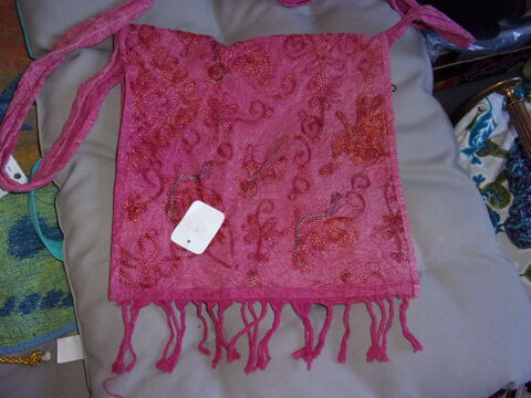 Sac  bandoulire 20 Saint-Maurice-Montcouronne (91)