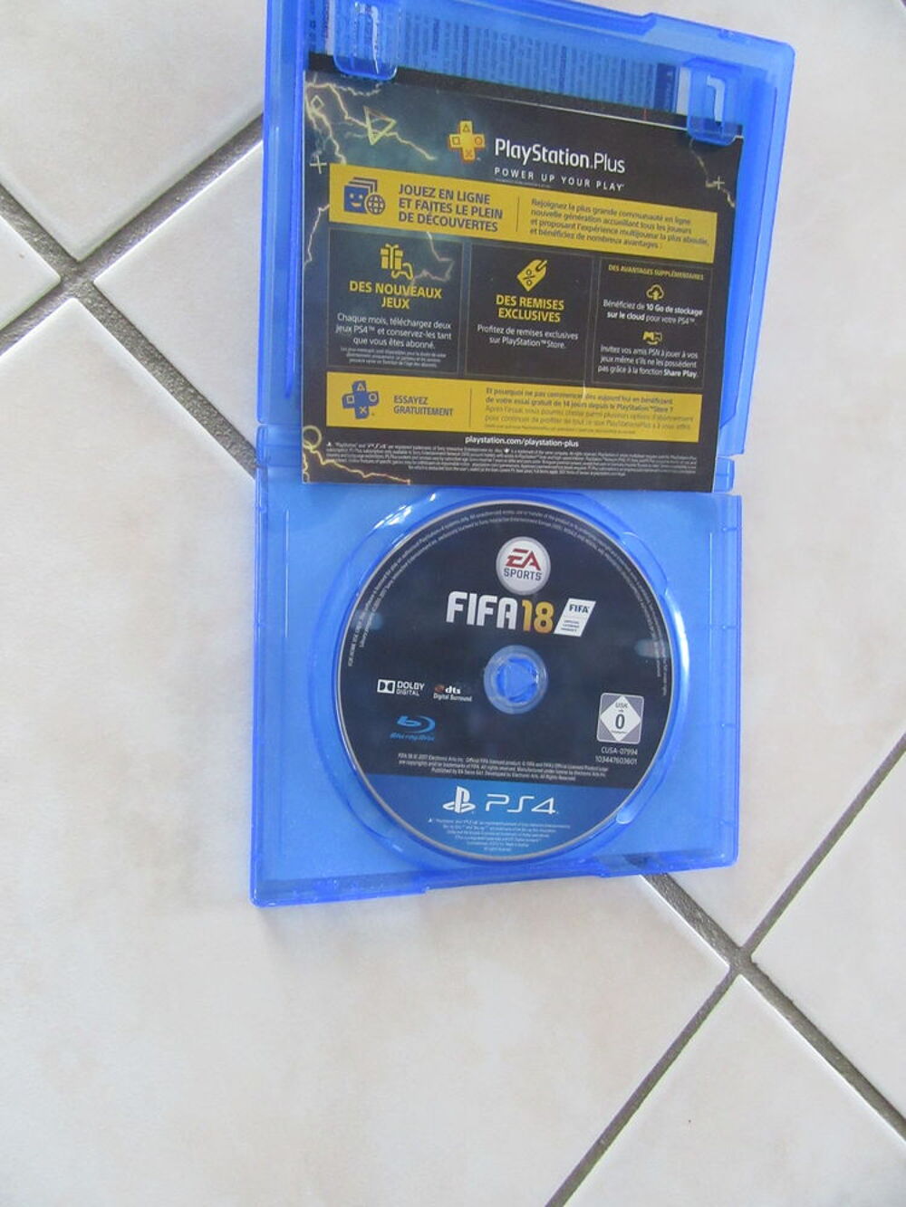 Jeu Ps4 FIFA 18 Consoles et jeux vidéos