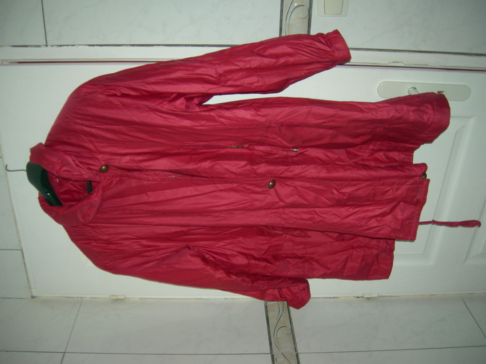 parka tr&egrave;s bon &eacute;tat Vêtements