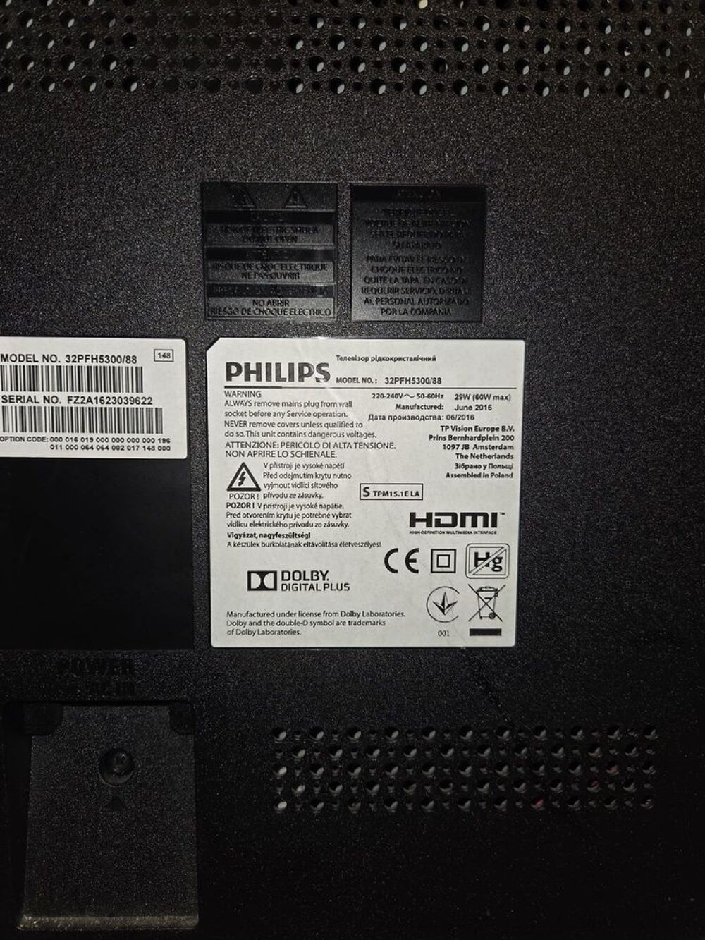 TV Phillips 32 pouces (81 cm) Full HD Smart TV bon &eacute;tat Electroménager