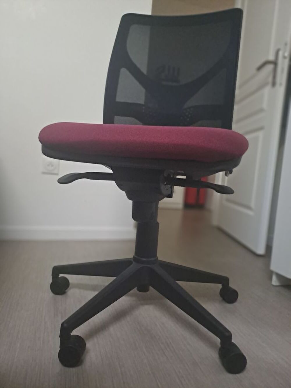 Chaise de bureau MILO, Support Lombaire, en Tissu, Bordeaux Matériel informatique