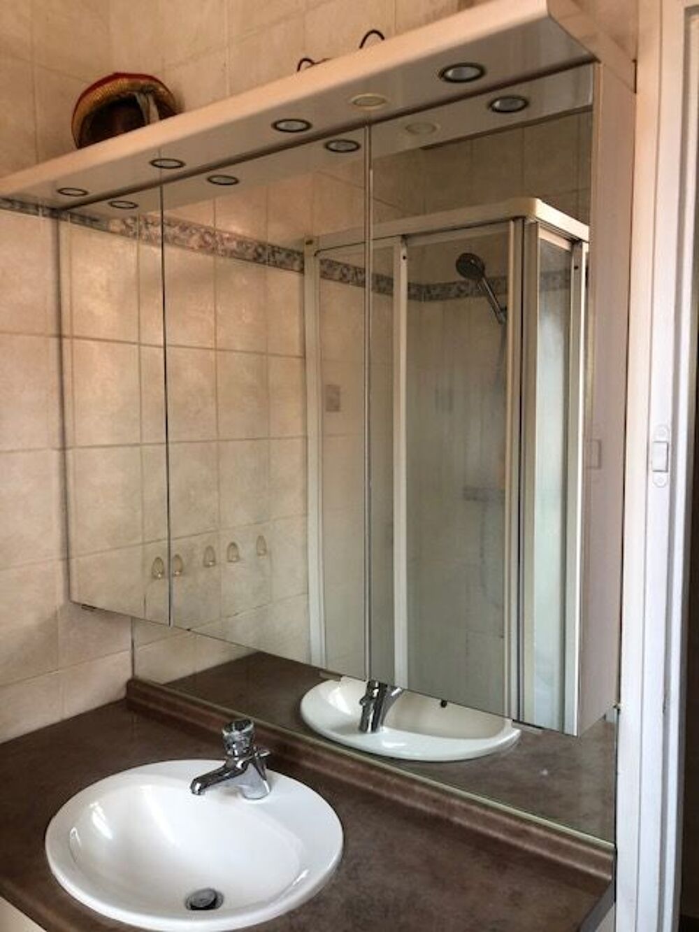 Meubles de salle de bains haut et bas Meubles