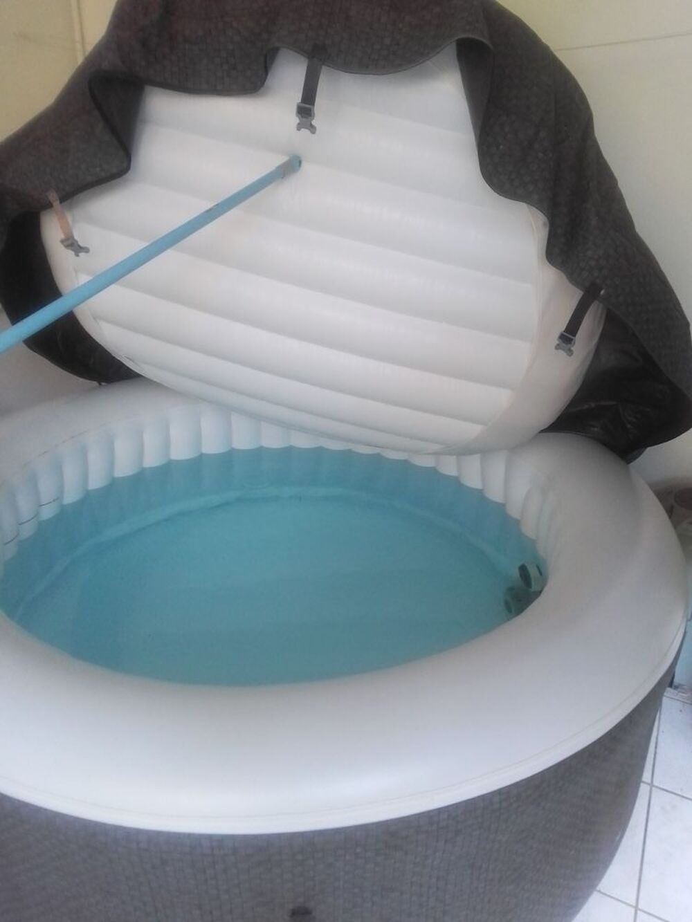 Spa gonflable Jardin