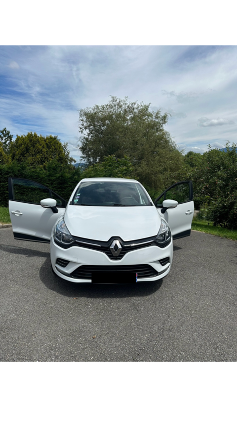 Renault clio iv Clio Estate TCe 75 E6C Limited