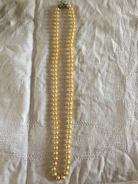 Collier sautoir en perles de Majorque 20 Nmes (30)