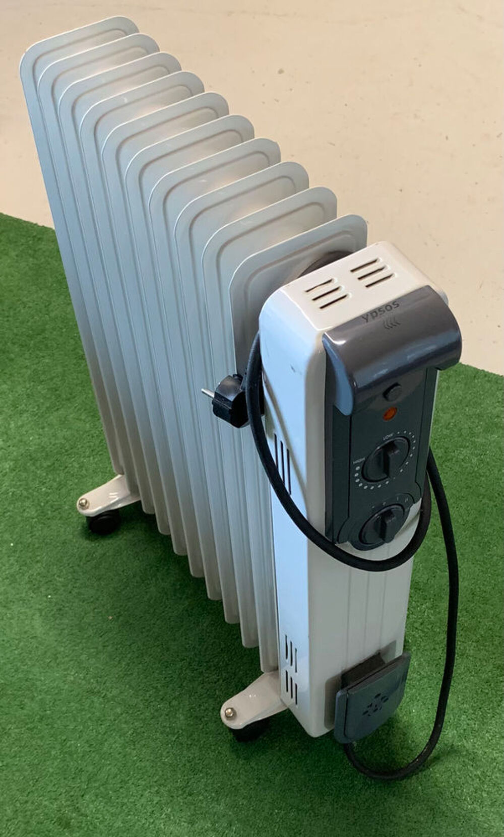 RADIATEUR &Agrave; BAIN D'HUILE Electroménager