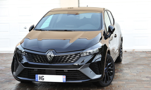 Renault Clio V Clio E-Tech full hybrid 145 GSR2 Esprit Alpine 2025 occasion Villennes-sur-Seine 78670