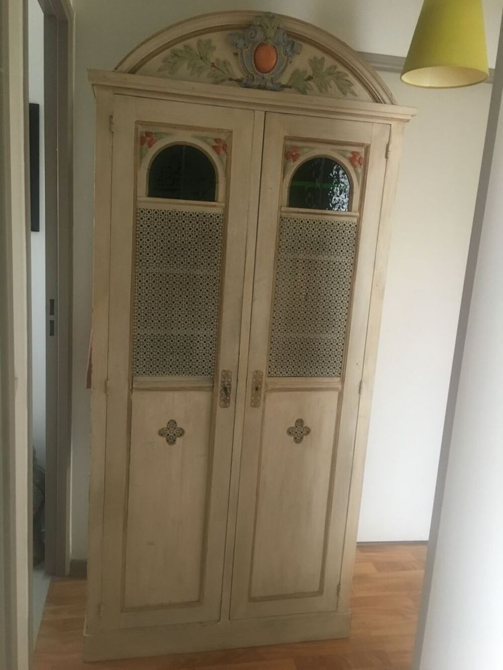 armoire pi&egrave;ce unique Meubles