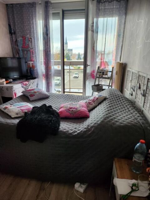   Grand T4 100 m2, 3 chambres, 2 Balcons, Garage double. Appartement - 4 pièce(s) - 100 m²