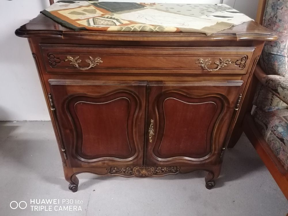 Meuble de rangement en bois massif &agrave; restaurer Meubles