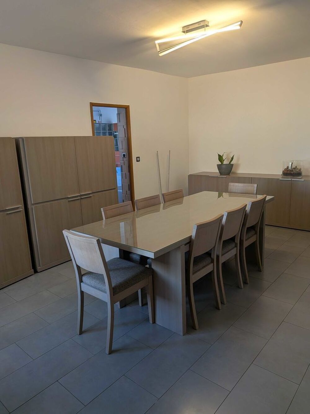 salle &agrave; manger Meubles