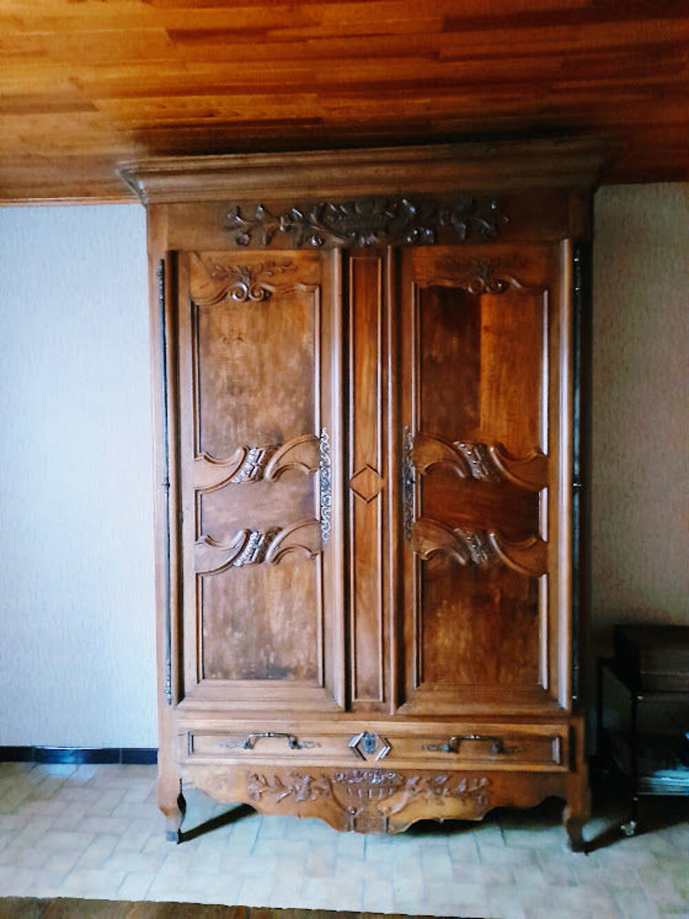  Armoire Beaujolaise Meubles