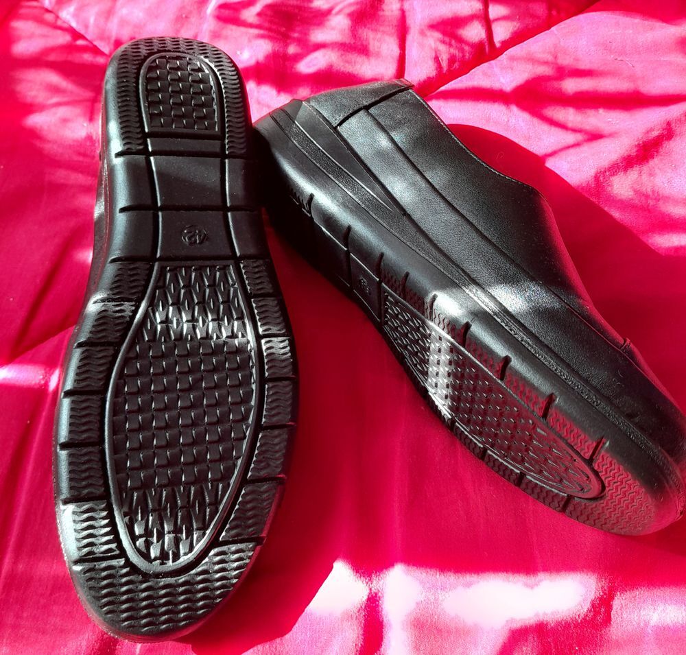 Mocassins noir femme Chaussures