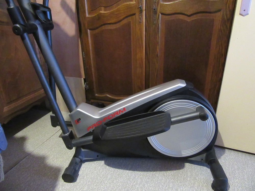 V&eacute;lo &eacute;lliptique PRO-FORME 325 CSE Vélos