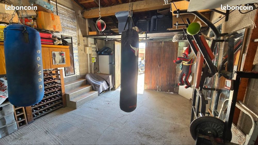   coach sportif de Boxe / kick boxing / k1 / cardio-boxing 