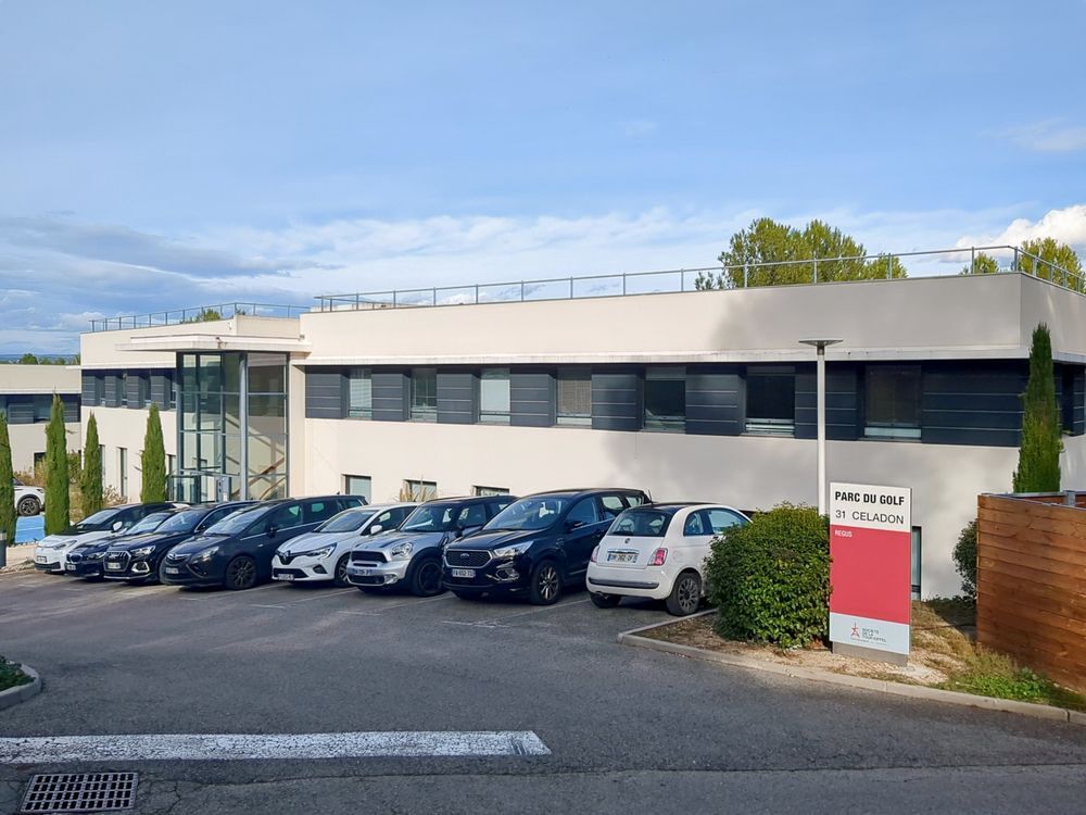   Accès tout inclus aux espaces de coworking à Aix en Provence Parc du Golf Les milles