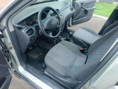 Ford focus 1.6i Ambiente