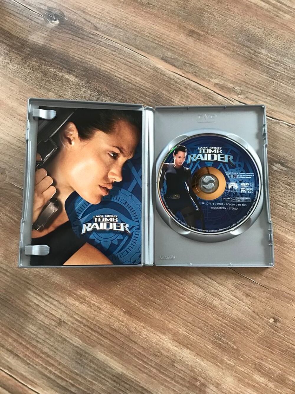 DVD collector " Tom Raider " DVD et blu-ray
