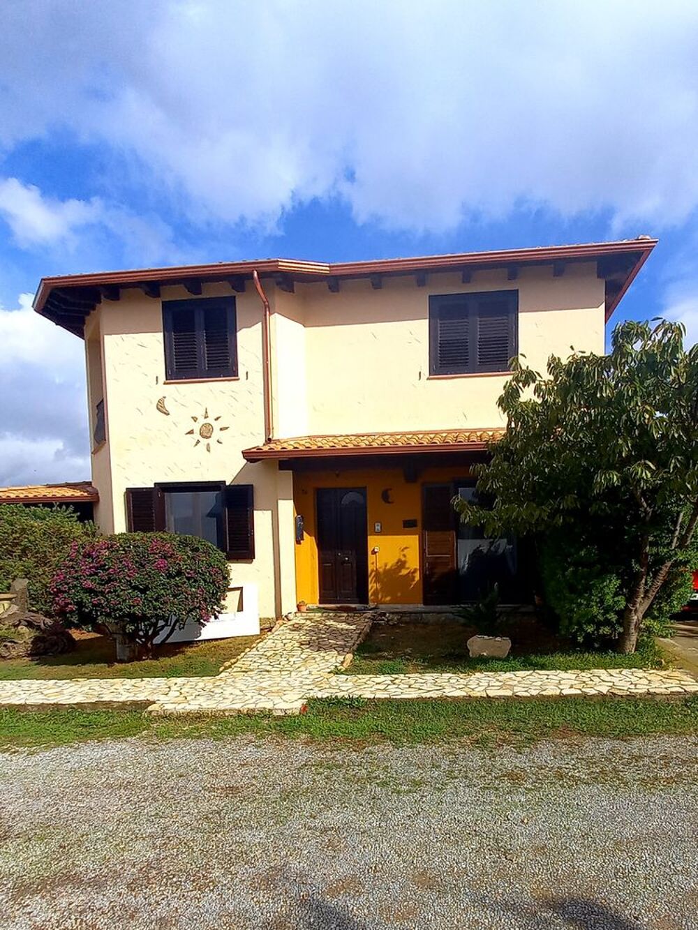 Vente Villa Villa sud de la Sardaigne Nuxis, province of south sardinia, italie (Italie)