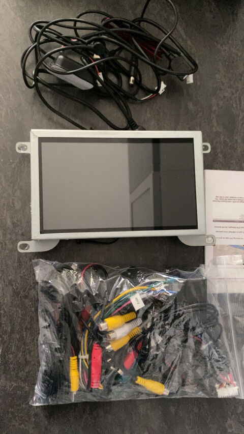 Pi&egrave;ces et &eacute;quipements Voiture Pi&egrave;ces et &eacute;quipements Voiture  occasion Le Mans 72000