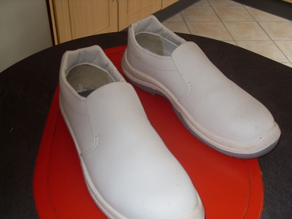 CHAUSSURES DE TRAVAIL Chaussures
