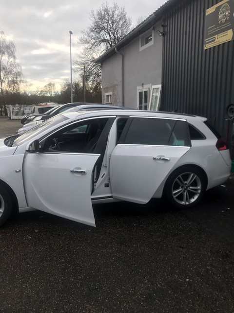 Opel insignia 2.0 CDTI - 130 FAP Connect Pack