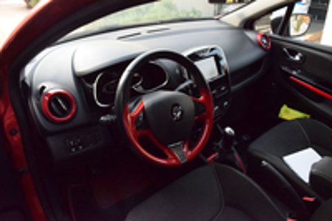 Clio III Estate Clio Estate III dCi 75 eco2 Night&Day 2013 occasion 63260 Effiat