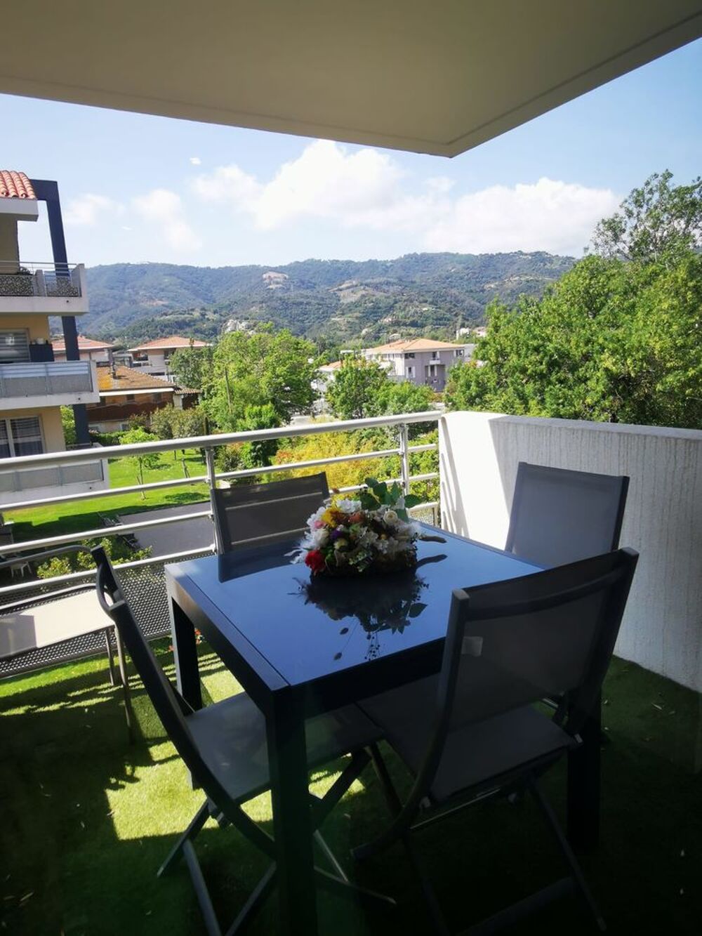 Vente Appartement PEGOMAS CENTRE Superbe 3 pieces 66m2  + 2 terasses + parking Pégomas