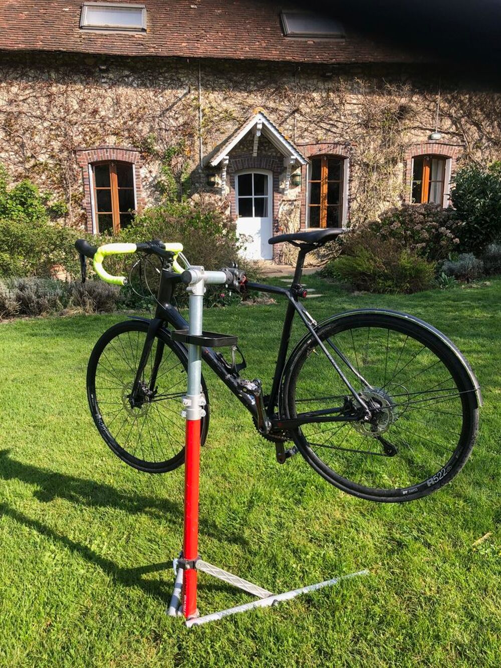v&eacute;lo course PARALANE Focus 2 Vélos