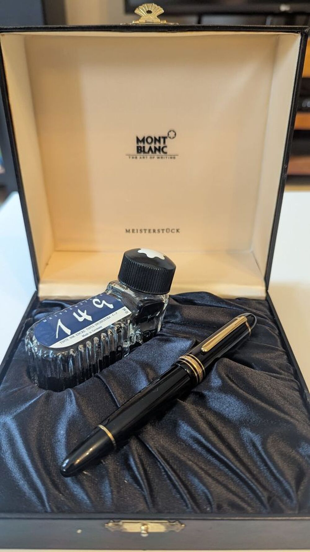 Stylo plume MONTBLANC Meister St&uuml;ck 149 plume or 14K 