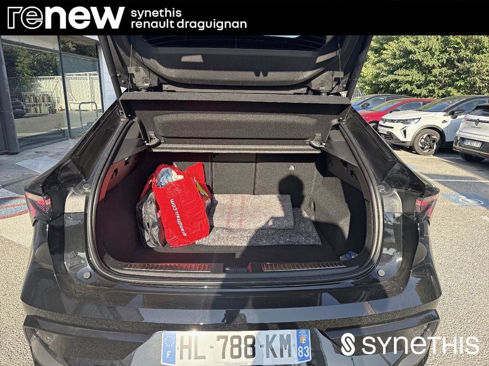 Rafale E-Tech full hybrid 200 ch esprit Alpine 2026 occasion 83300 Draguignan