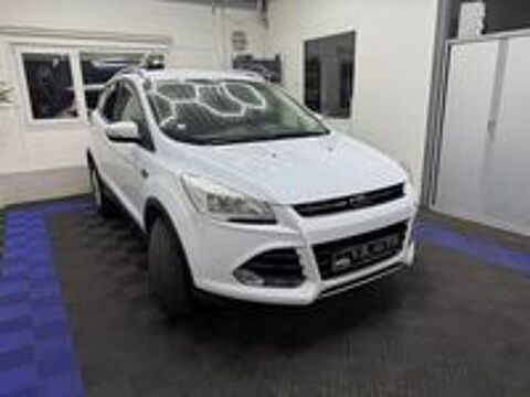 Kuga 2.0 TDCi 150 S&S 4x4 Titanium 2015 occasion 69120 Vaulx-en-Velin