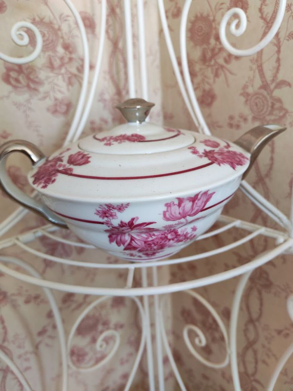 &Eacute;l&eacute;gant service th&eacute; ou caf&eacute; vintage en porcelaine de Limoges Décoration