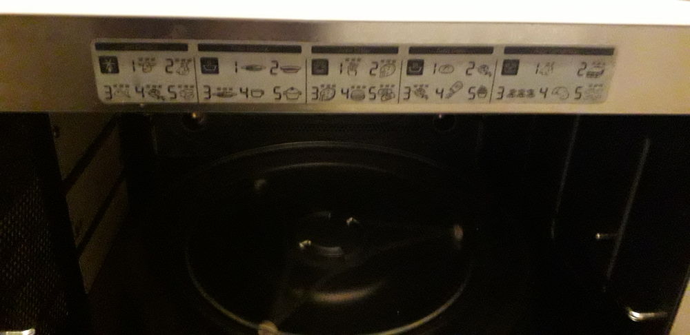 Four multifonctions Whirlpool Electroménager