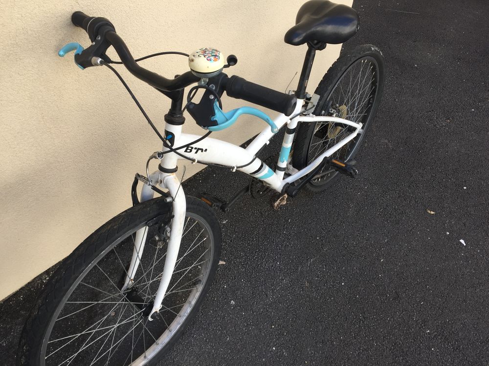 v&eacute;lo b- twin enfant Vélos