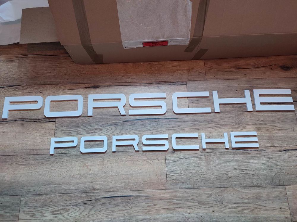 Enseigne publicitaire panneau Porsche 70x156cm Décoration