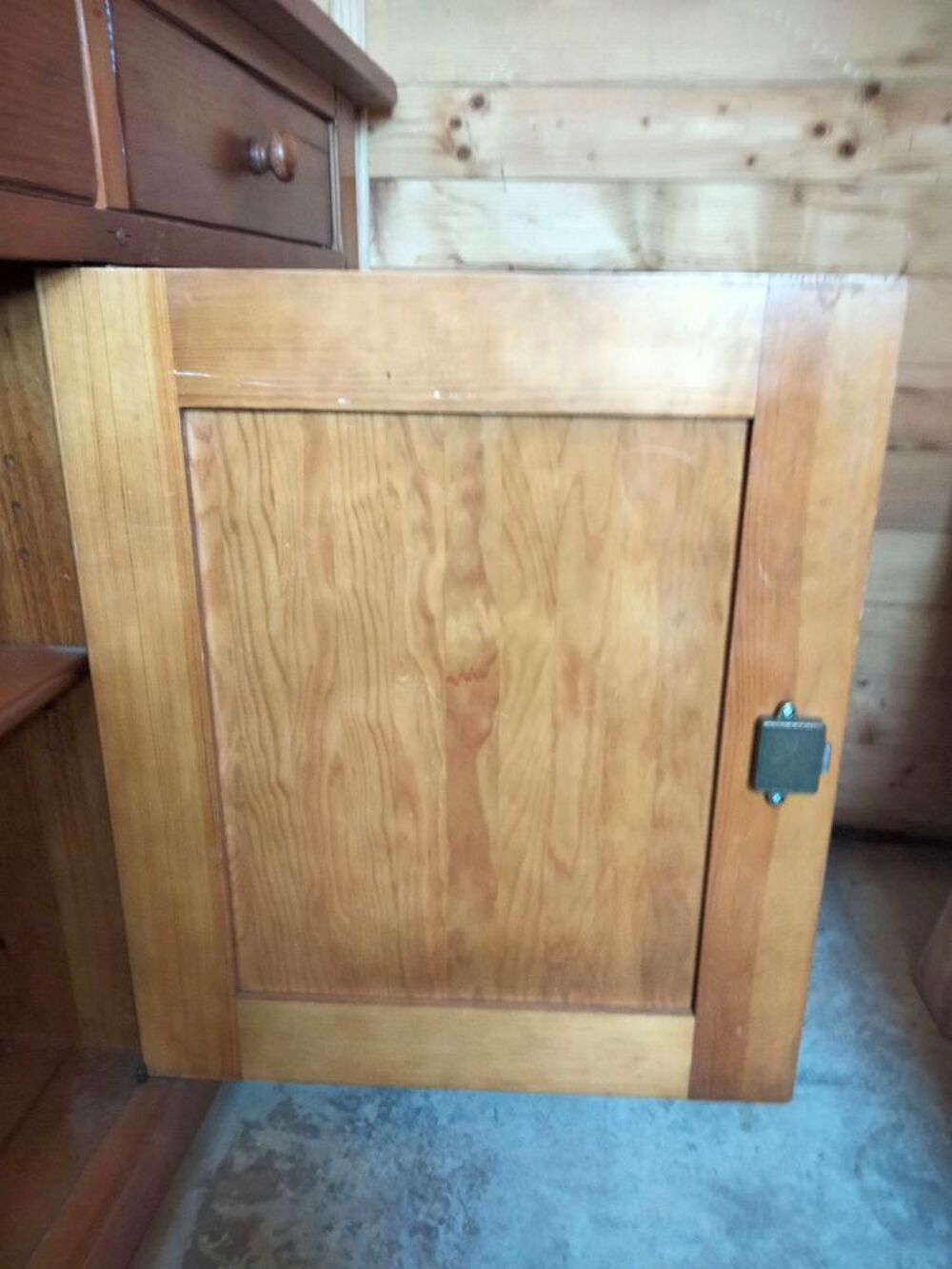 bahut en pin 3 portes Meubles