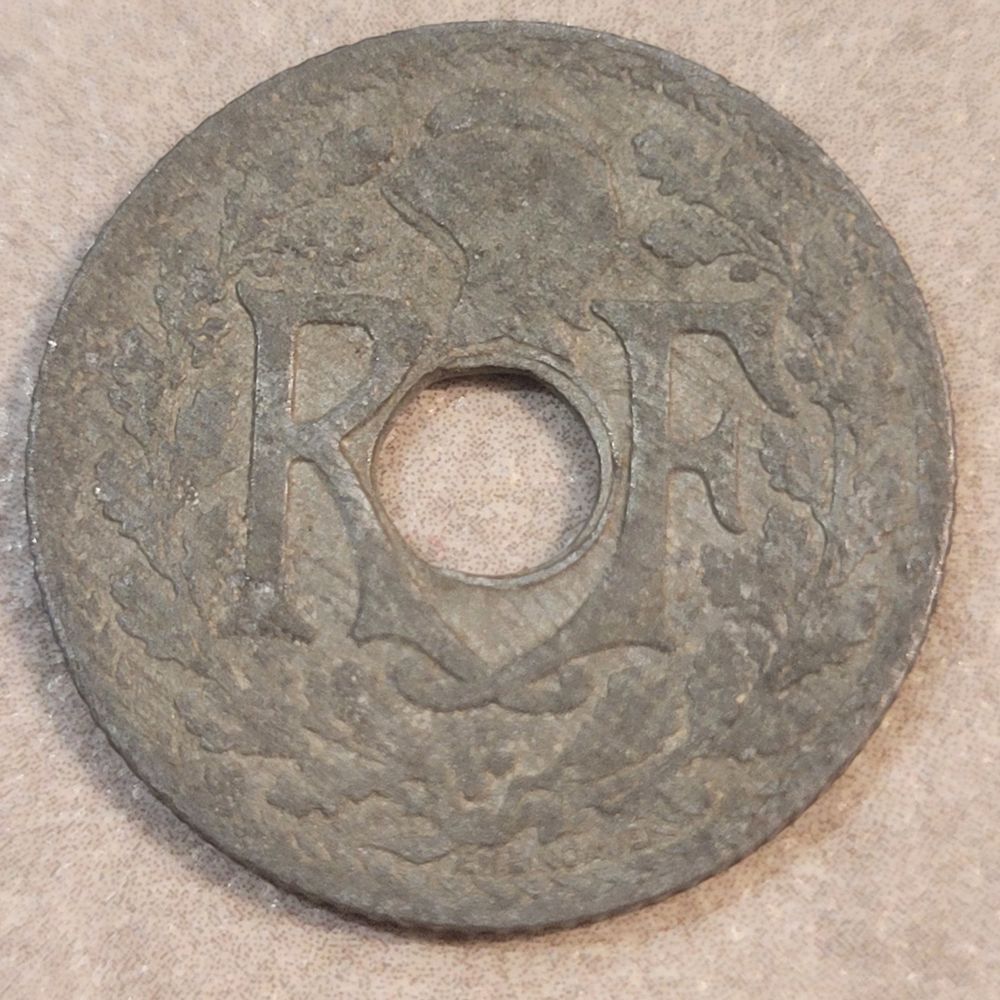 PI&Egrave;CES MONNAIE DE 1941 -1946 