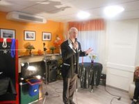   Spectacle MAGICIEN 