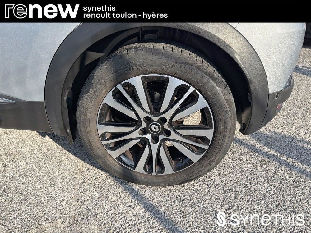 Captur E-Tech 145 - 21B Initiale Paris 2022 occasion 83160 La Valette-du-Var