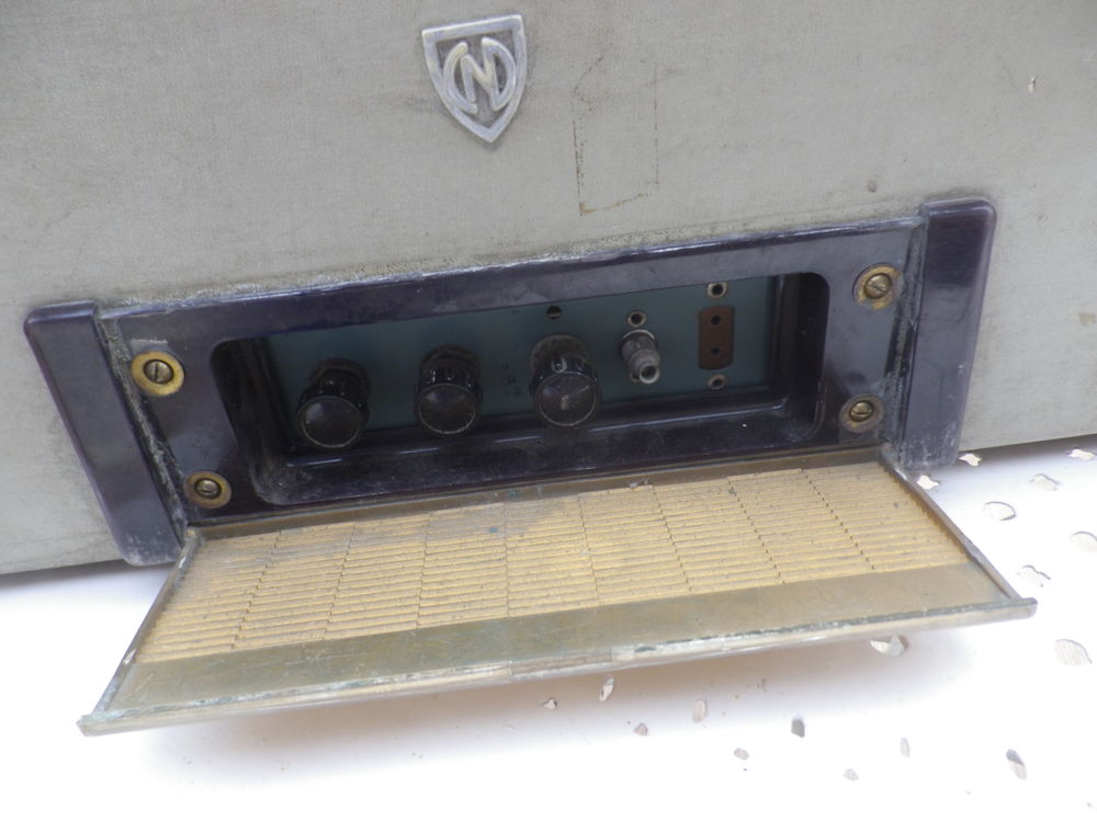 Lot de deux tourne disques &eacute;lectrophone valise Audio et hifi