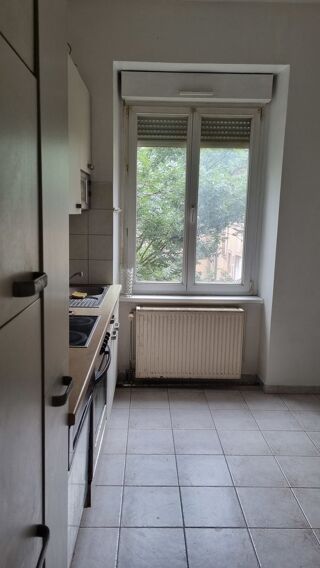  Appartement à louer 2 pièces 55 m²